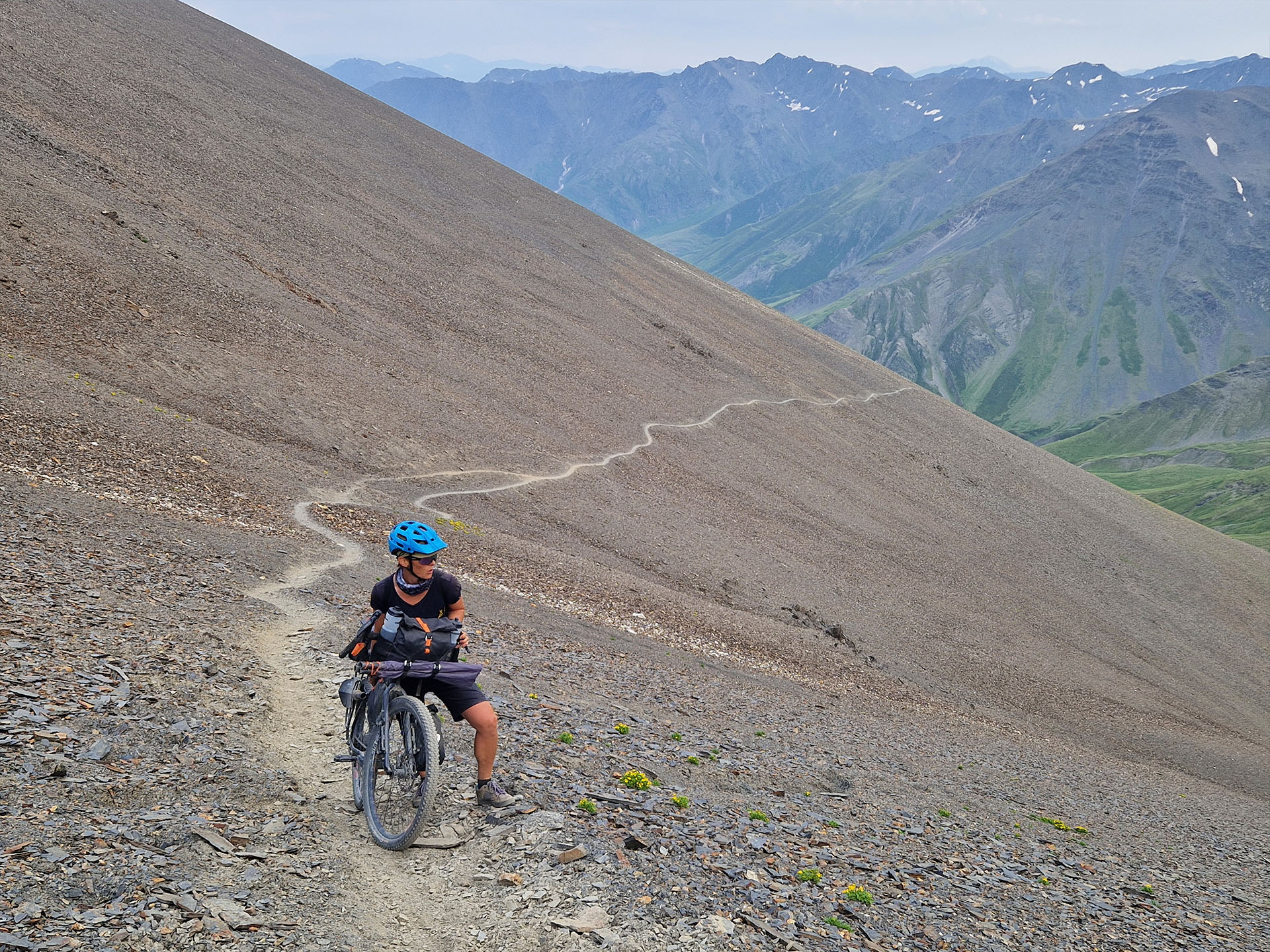 Georgien – Anstieg auf den Atsunta Pass