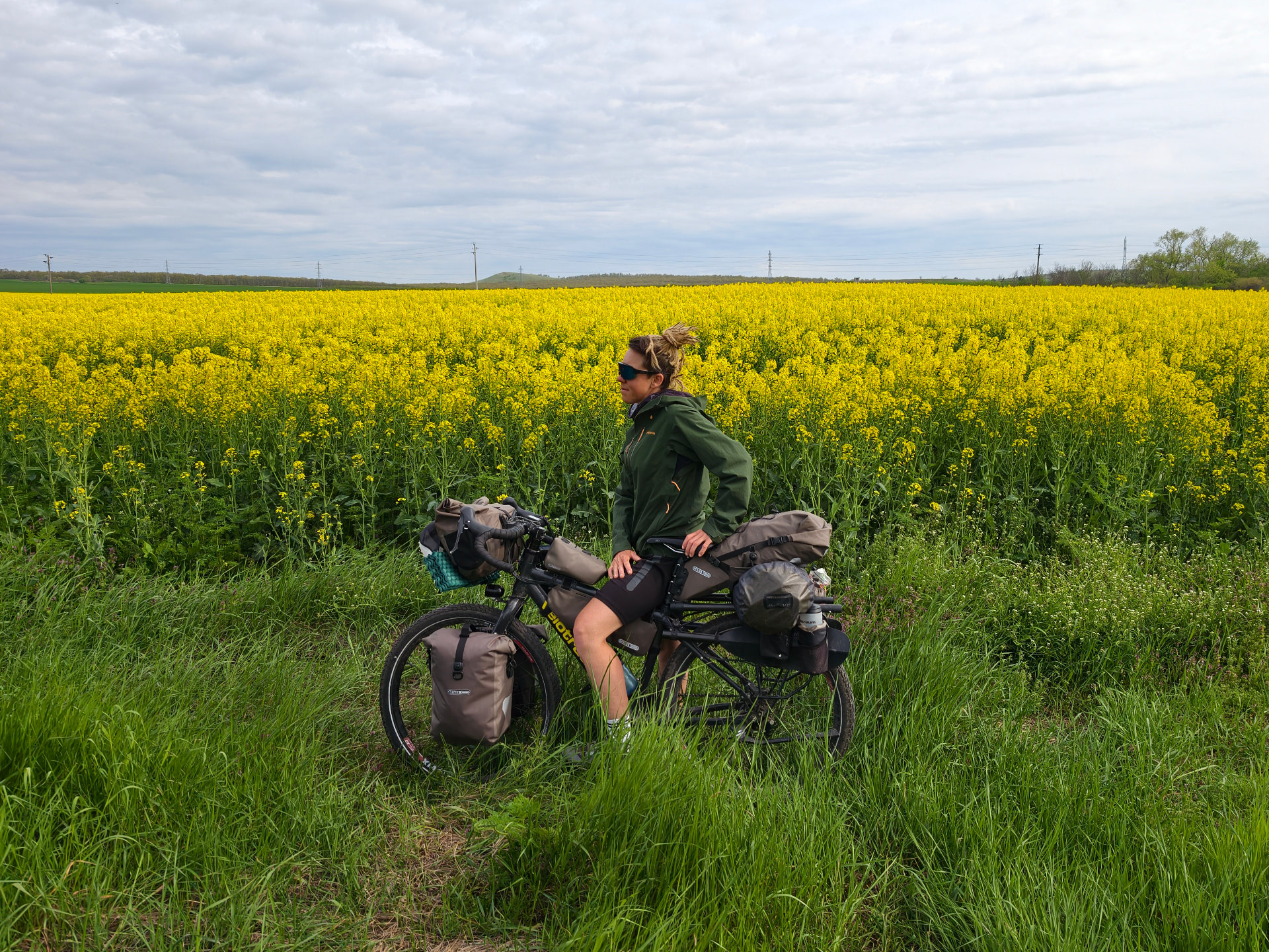 Jede von uns findet sich in der blühenden Natur repräsentiert: Tanja