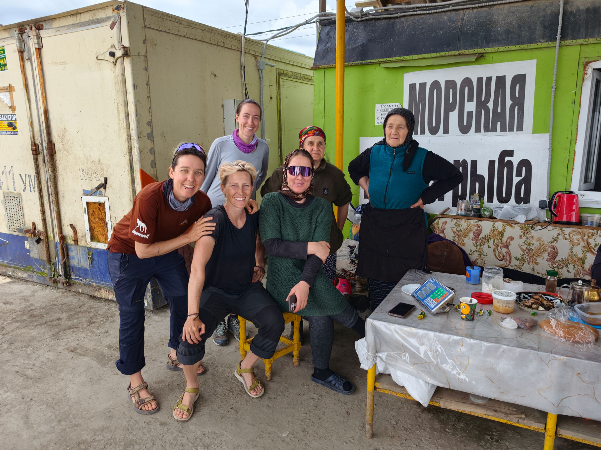 Fischverkäuferinnen in Dagestan.