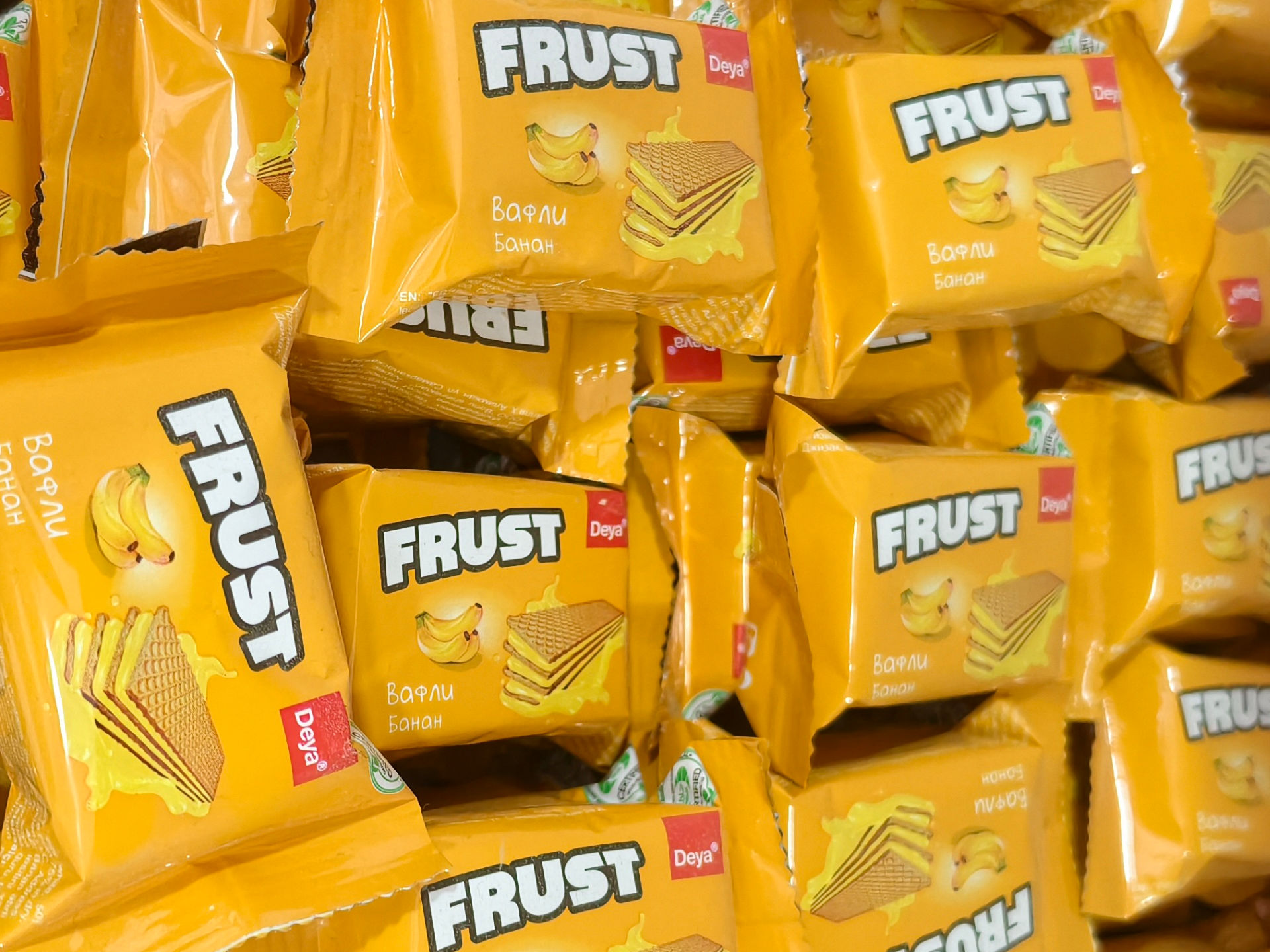 Unser Frustlevel ist dank Speiberei, aka „Magen-Darm“, und kopfsteinartigem, brüchigem Asphalt auf einem noch nie dagewesenen Niveau.